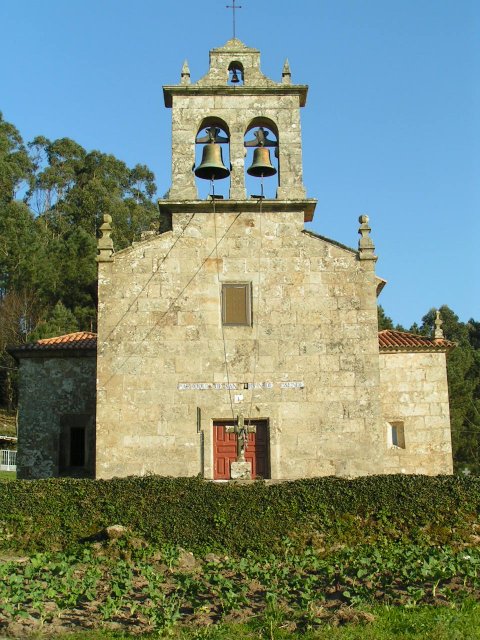 Igrexa parroquial de Santa Martiño de Lesende