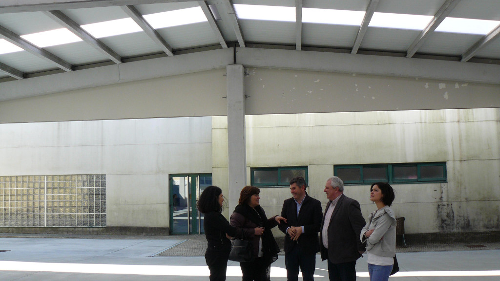 A Xunta investiu preto de 80.000 euros na construción dun patio cuberto e unha soleira no CPI Cernadas de Castro