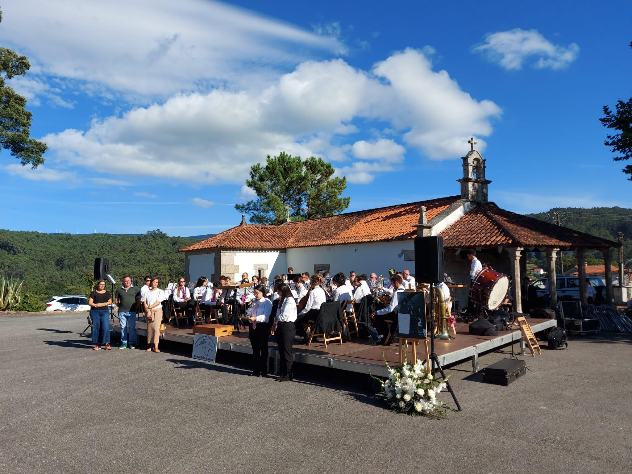 Máis de 150 persoas desfrutaron do XVI Certame de Bandas de Música Populares do Concello de Lousame