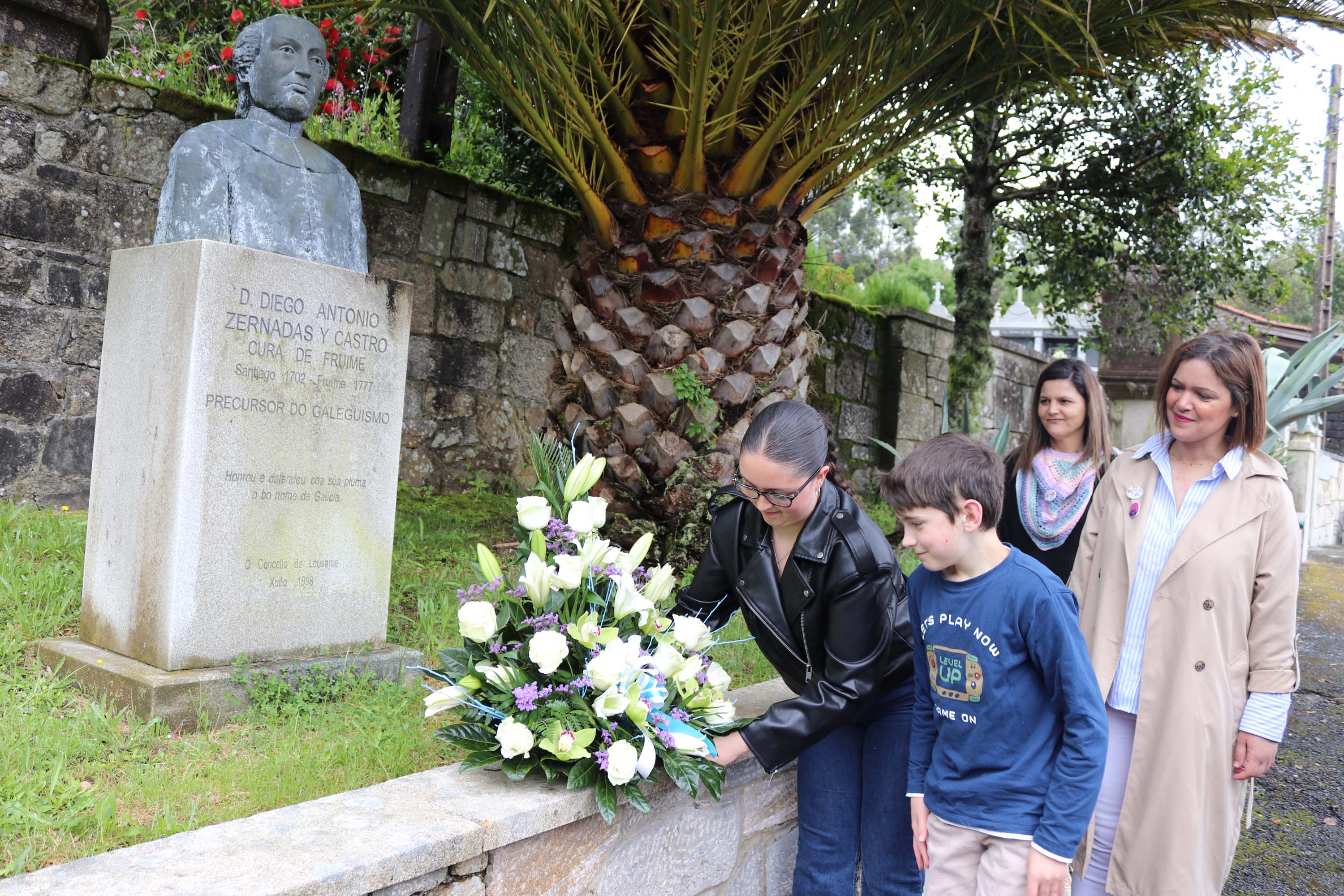 Homenaxe Zernadas de Castro