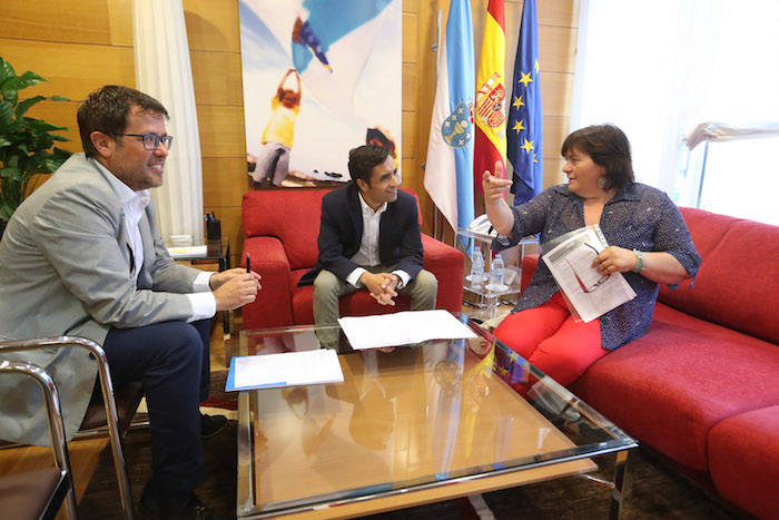 Política Social incrementa en máis dun 12% as horas anuais do Servizo de Atención no Fogar no Concello de Lousame